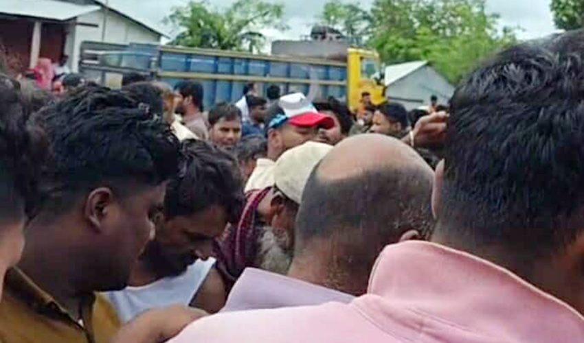 গফরগাঁওয়ে ড্রাম ট্রাক ও অটোরিকশার সংঘর্ষে চালকসহ দুইজন নিহত