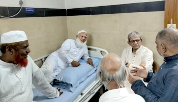 ক্রান্তিকালীন সময়ে জামায়াত আমীরের সুস্থ থাকাটা খুবই জরুরি —হাসপাতালে মির্জা ফখরুল