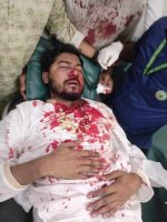 জাপা কার্যালয়ের সামনে সংঘর্ষের সময় পুলিশের লাঠিচার্জঃ গণঅধিকারের সভাপতি নুর রক্তাক্ত