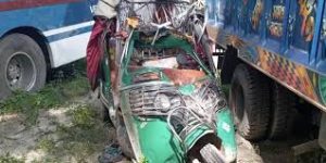 ত্রিশালে একটি থ্রি হুইলারে ট্রাকের ধাক্কায় দুইজন নিহত