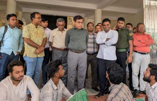 অনশনের পর নজরুল বিশ্ববিদ্যালয়ে ছাত্র সংসদ নির্বাচনের রোডম্যাপ ঘোষণা