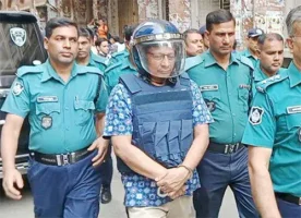 জুলাই আন্দোলনে আহত ও শহীদ পরিবারের কাছে আমি ক্ষমাপ্রার্থী -ট্রাইব্যুনালে অশ্রুসজল চৌধুরী মামুন