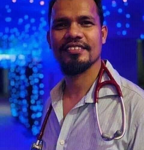 ডা: মোজাহারুল ইসলামের ইংল্যান্ড এর রয়েল কলেজ অব ফিজিশিয়ানস থেকে চিকিৎসা বিদ্যায় উচ্চতর (ইউকে) ডিগ্রী লাভ