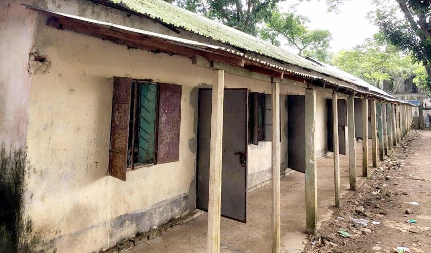 বাগান ইসলামিয়া আলিম মাদরাসা: ৭০ বছরেও বহুতল ভবনের বরাদ্দ নেই