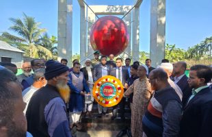 ত্রিশালে ক্ষুধার্ত অবস্থায় সম্মুখযুদ্ধে ১০ মুক্তিযোদ্ধাসহ  শহীদ  হন ১১ জন