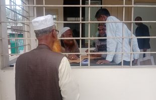 নান্দাইলে প্রাথমিক শিক্ষা অফিসে কিন্ডারগার্টেনের প্রশ্নপত্র বিক্রির অভিযোগ