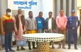 পুলিশের ওপর হামলা ও আসামি ছিনতাইয়ের ঘটনায় ২৯ জনের নাম উল্লেখসহ ১৫০ জনের বিরুদ্ধে মামলাঃ গ্রেফতার ৭