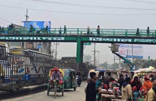 ত্রিশালে প্রবেশদ্বারে দৃষ্টিনন্দন ওভারব্রিজে ফুটে উঠেছে ‘আমাদের ত্রিশাল’